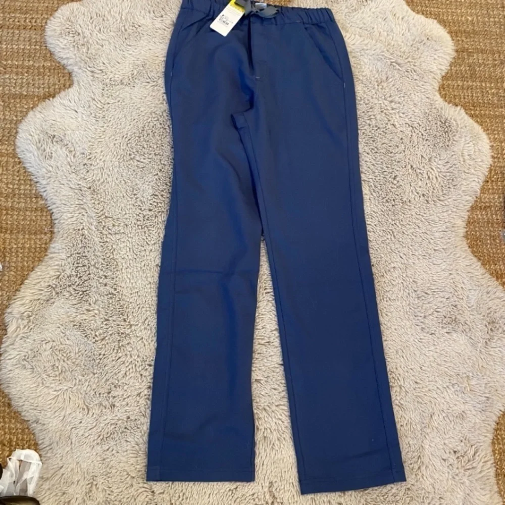 Figs scrub basic pants men’s XS eldoret blue NWT